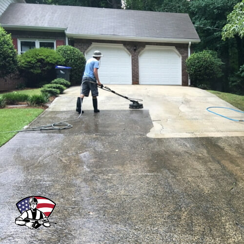 Driveway Cleaning a Home in Houston TX